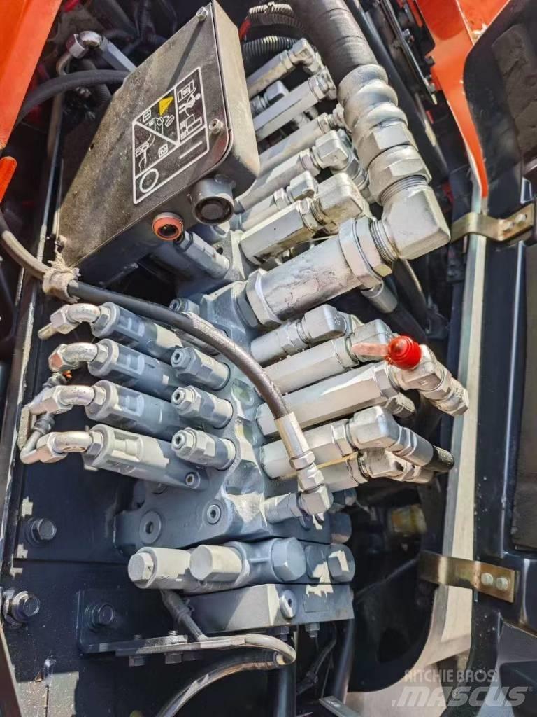 Kubota 185-3 Vikšriniai ekskavatoriai