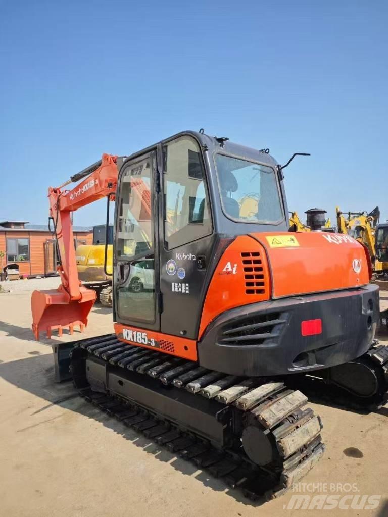 Kubota 185-3 Vikšriniai ekskavatoriai