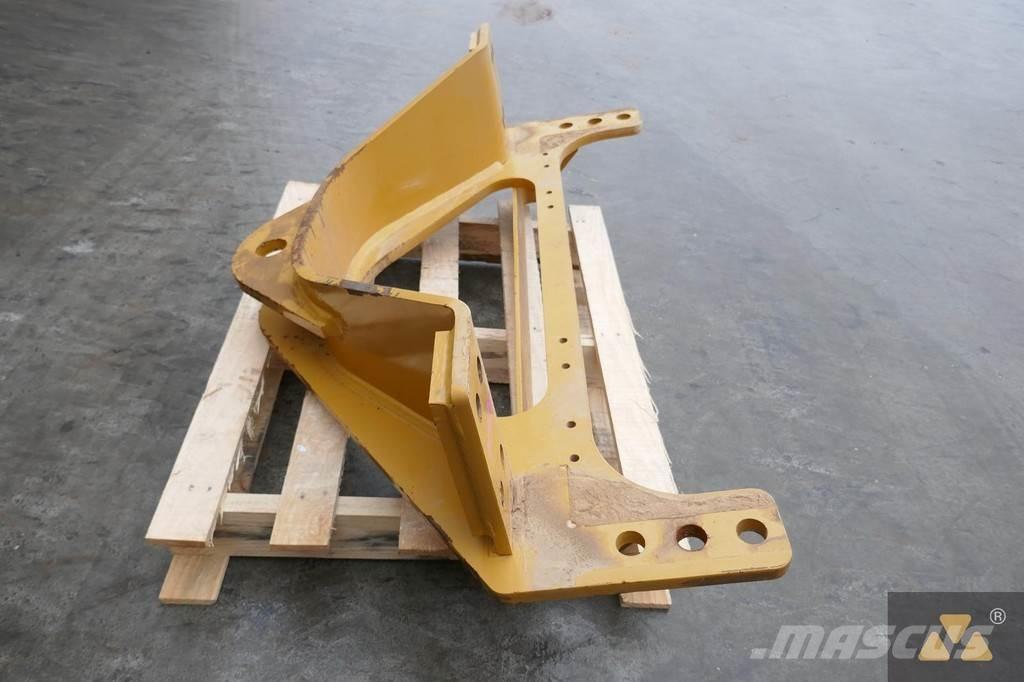 CAT 140M3 Drawbar Kiti naudoti statybos komponentai