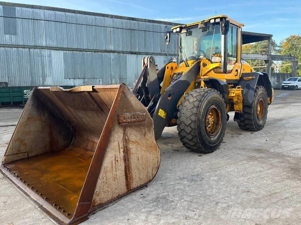 Volvo L 90 H Naudoti ratiniai krautuvai