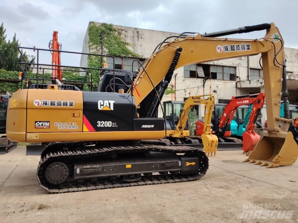 CAT 320D Vikšriniai ekskavatoriai