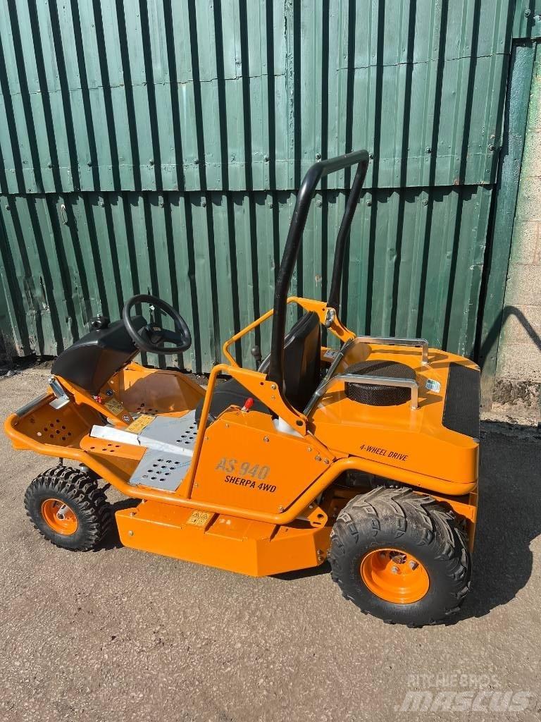 Sherpa 940 as Sodo traktoriukai-vejapjovės