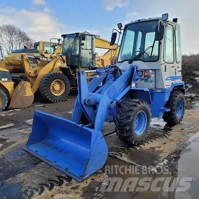 Hitachi LX 20-7 Naudoti ratiniai krautuvai