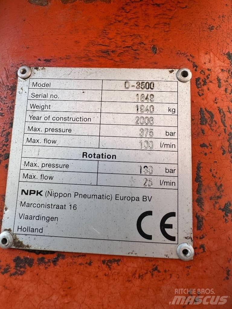 NPK D 3500 Griebtuvai