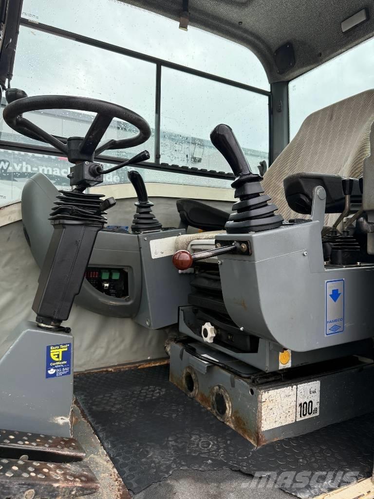 Terex TW 110 Ratiniai ekskavatoriai