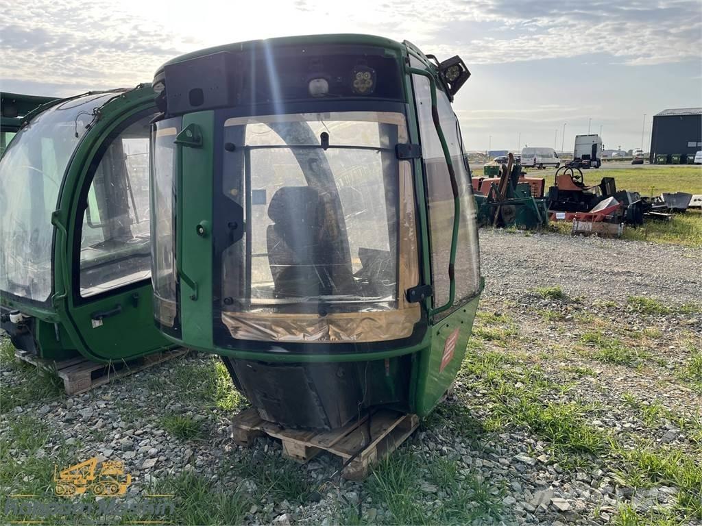 John Deere 1010E Kabinos ir salonai