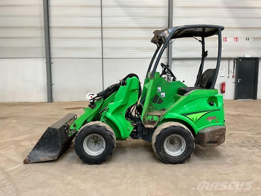 Avant R 28 T S Mini krautuvai