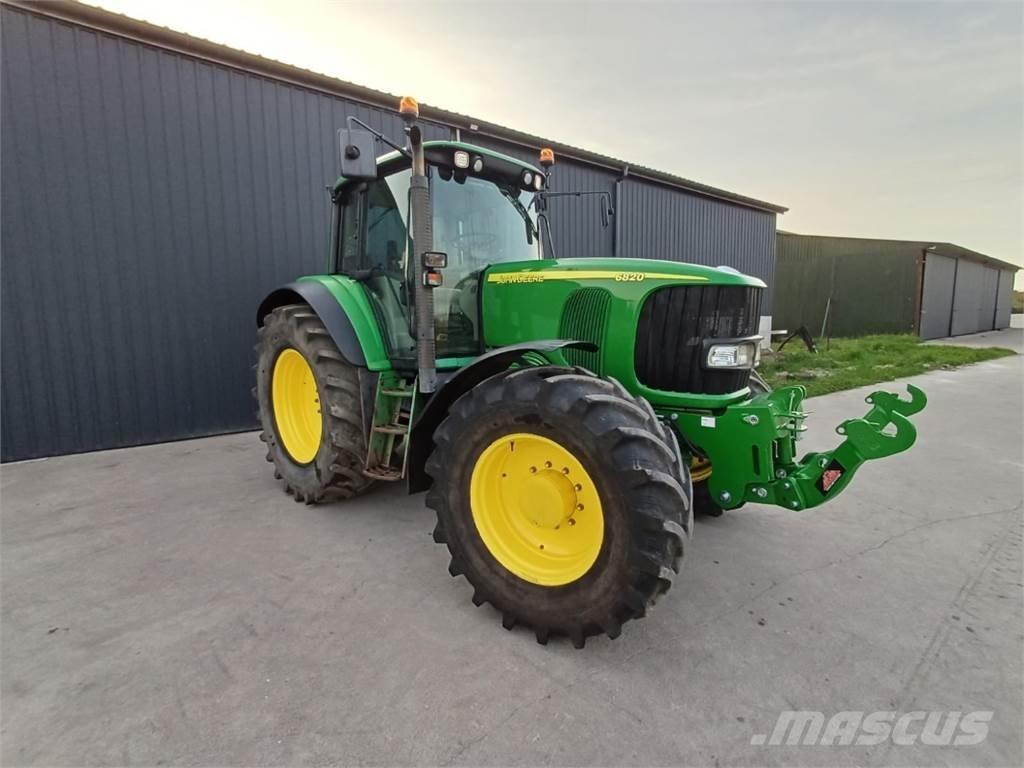 John Deere 6820 Traktoriai