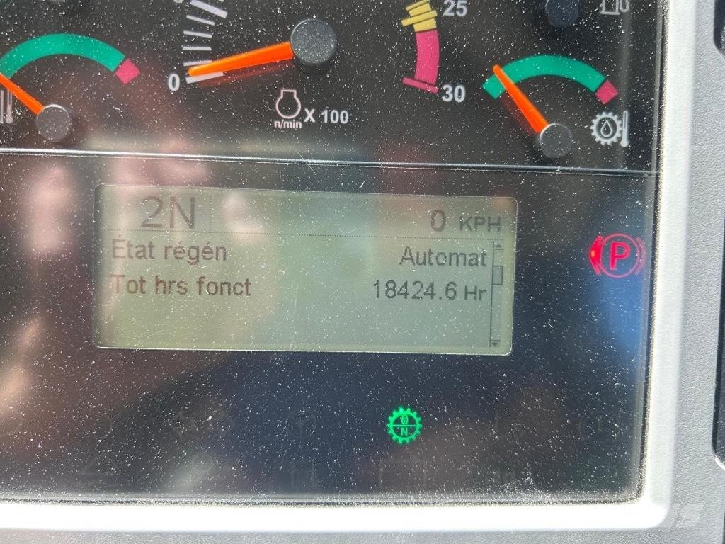 CAT 972 K Naudoti ratiniai krautuvai