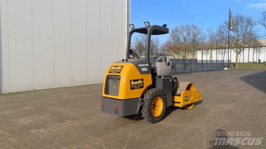 Volvo SD25D Vieno būgno volai