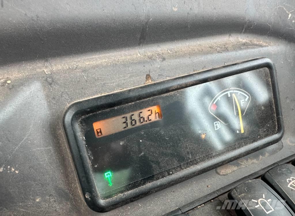 Volvo EC 27 D Mini ekskavatoriai < 7 t