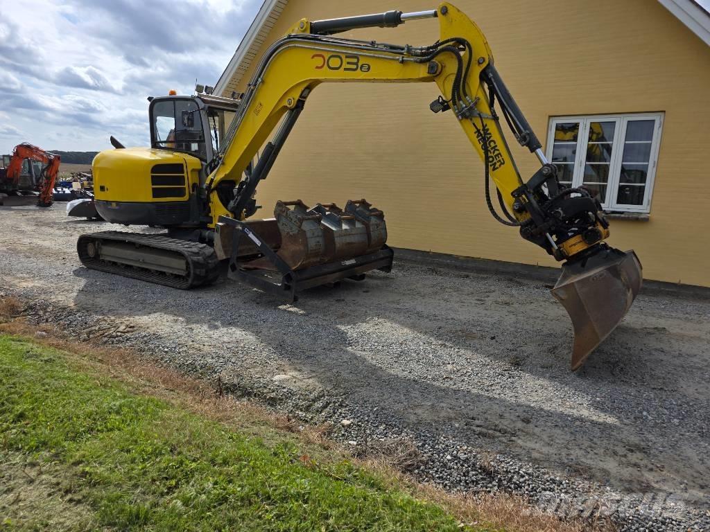 Wacker Neuson 8003 Vidutinės galios ekskavatoriai 7-12 t