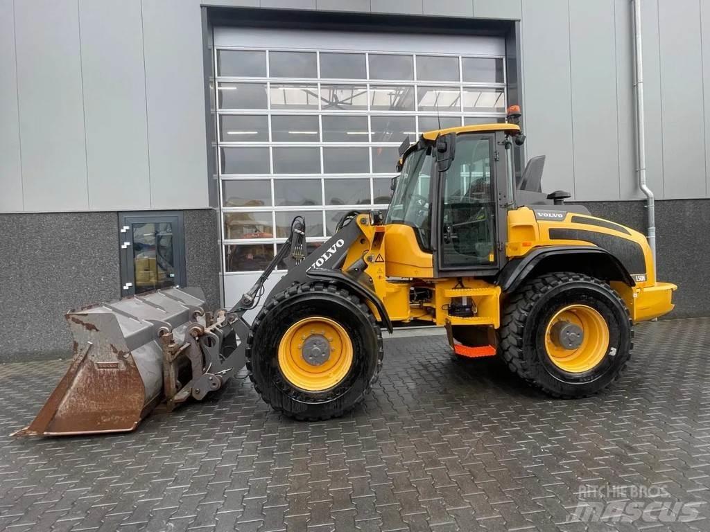 Volvo L50H Naudoti ratiniai krautuvai