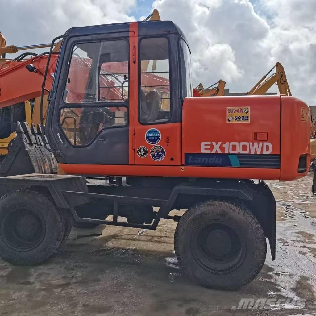 Hitachi EX 100 W D Ratiniai ekskavatoriai