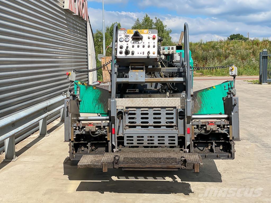 Vögele SUPER 800 Asfalto klotuvai