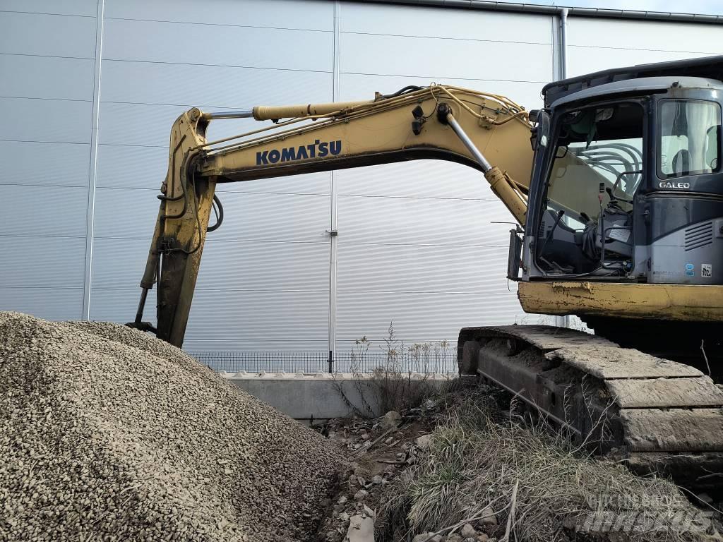 Komatsu 228 Vikšriniai ekskavatoriai