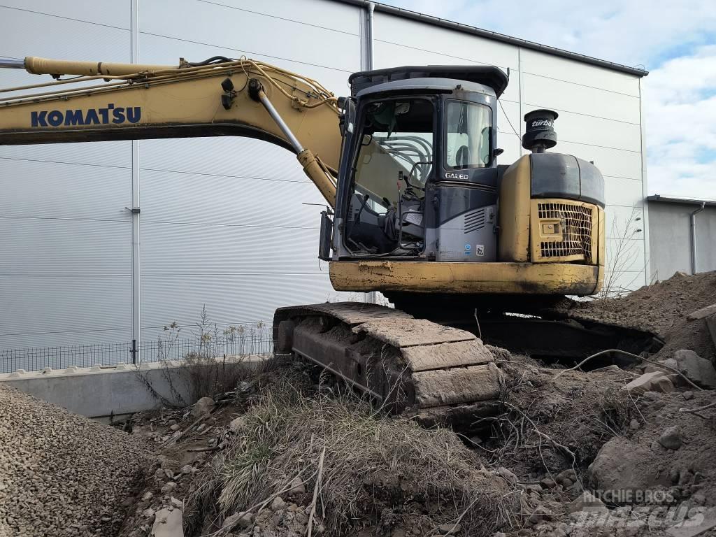 Komatsu 228 Vikšriniai ekskavatoriai