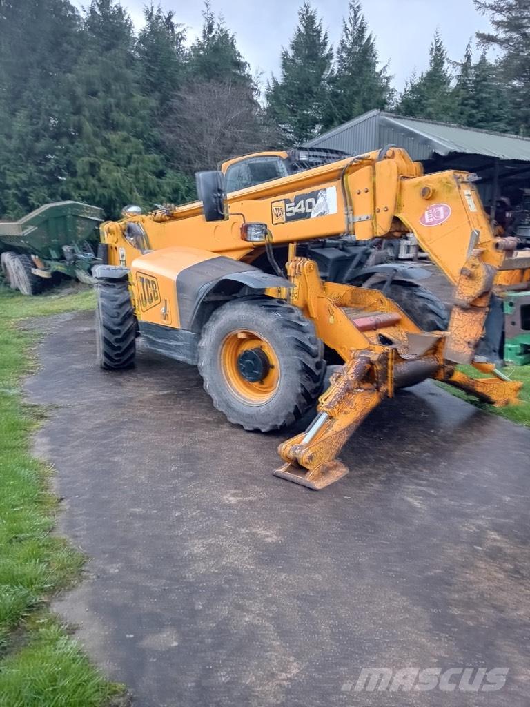 JCB 540-140 Teleskopiniai krautuvai