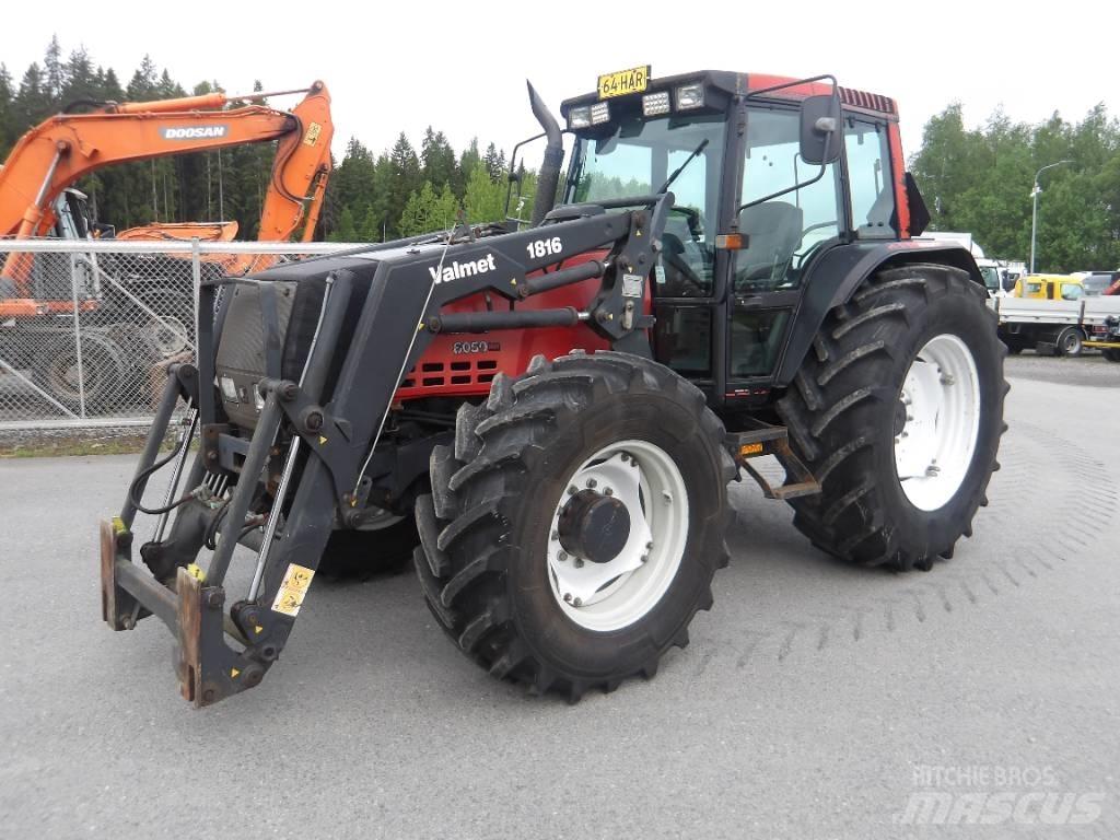 Valtra 8050 Traktoriai