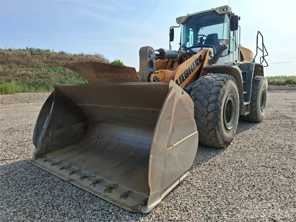 Liebherr L566 4X4 Statyba - Kita