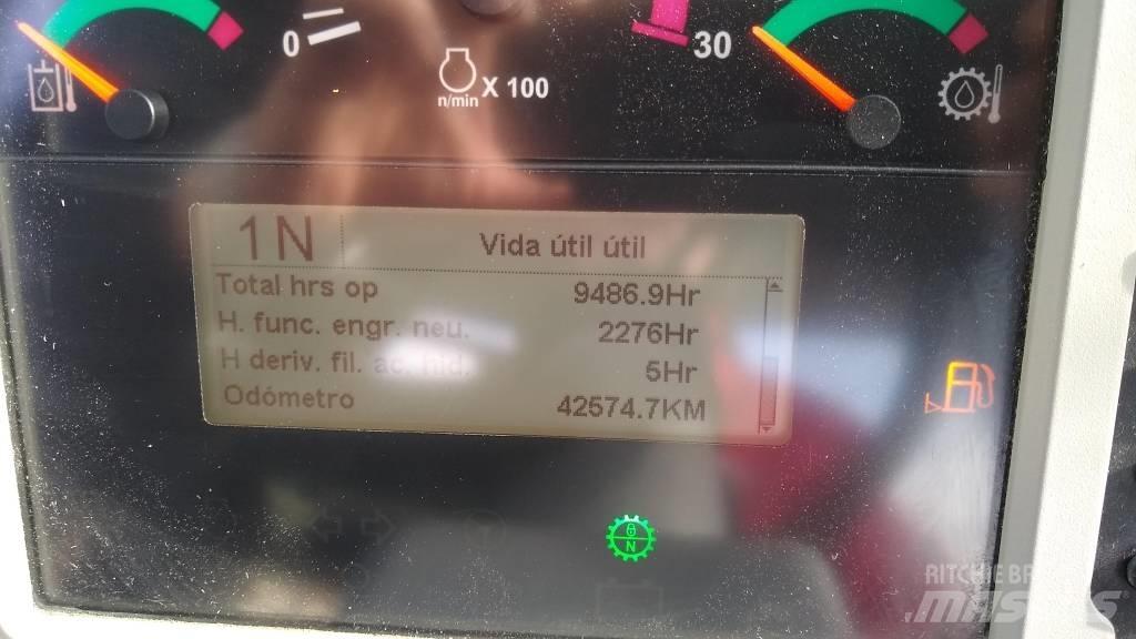 CAT 950K Naudoti ratiniai krautuvai