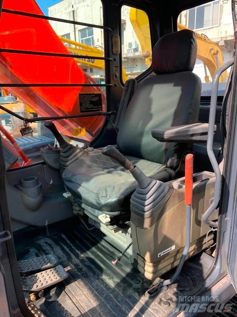 Hitachi Zaxis 240 Vikšriniai ekskavatoriai