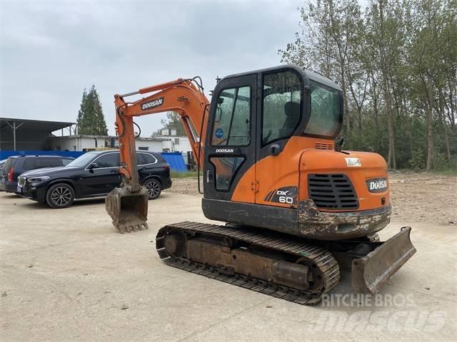 Doosan DX 60 Mini ekskavatoriai < 7 t