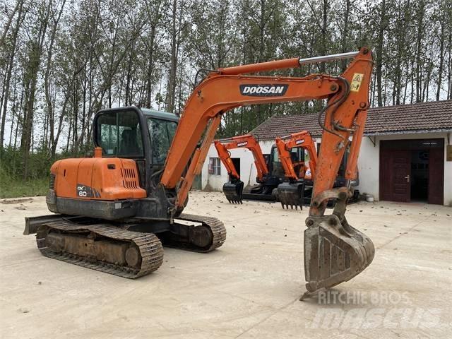 Doosan DX 60 Mini ekskavatoriai < 7 t