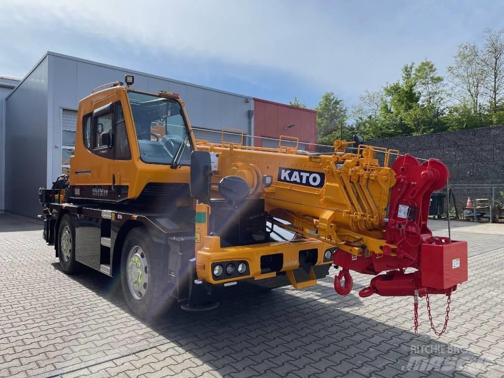 Kato CR-130Rv Neapdoroto reljefo kranai