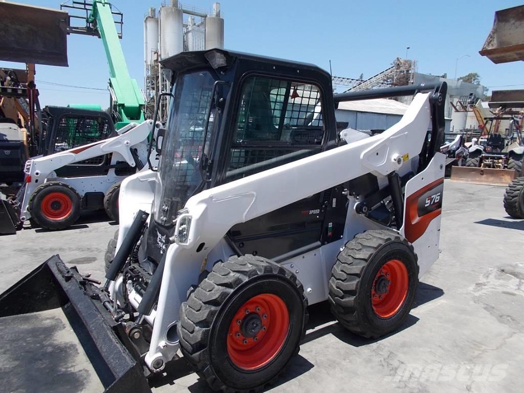 Bobcat S76 Krautuvai su šoniniu pasukimu