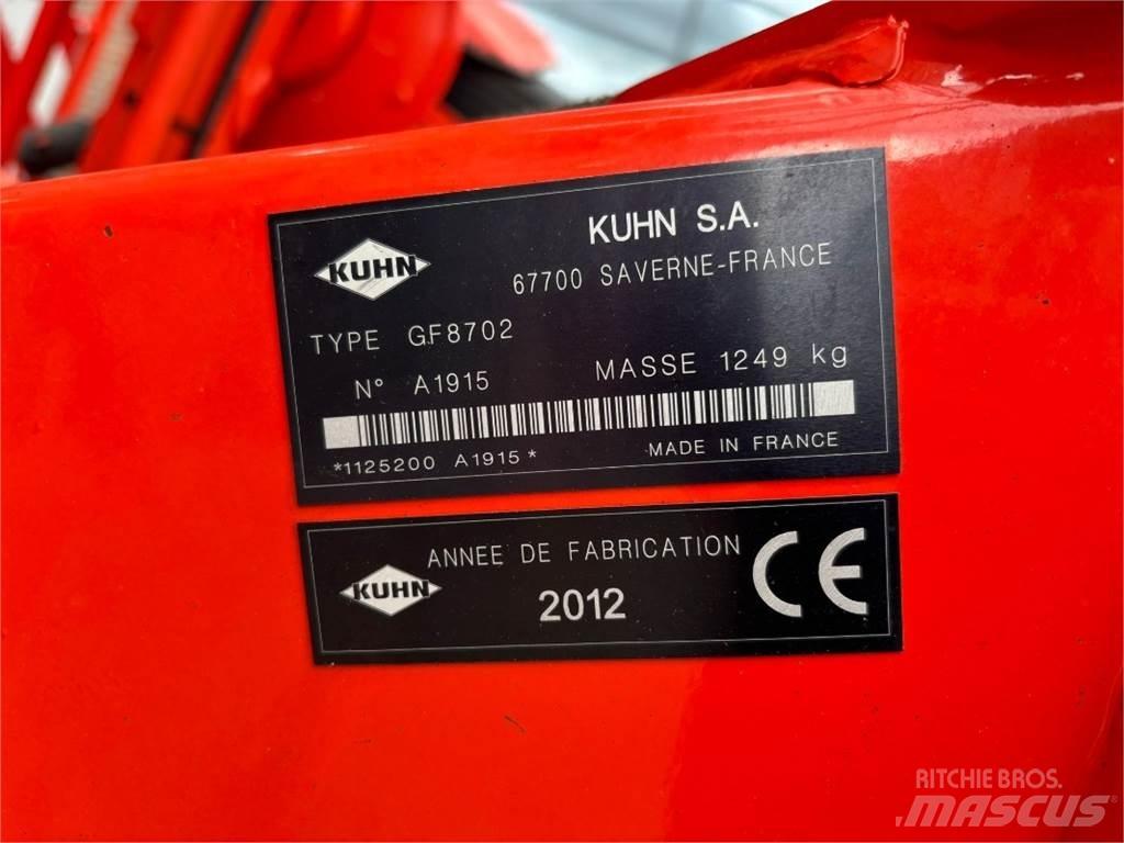 Kuhn GF 8702 Šieno grėbliai ir vartytuvai