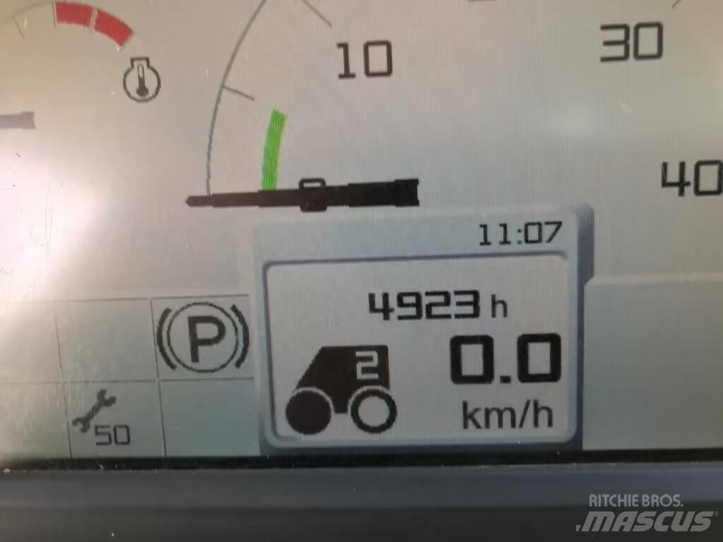 CLAAS Jaguar 970 Pašarų ruošimo technika