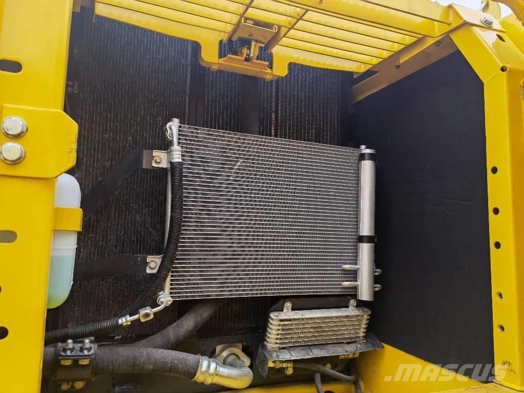 Komatsu pc200-8 Vikšriniai ekskavatoriai