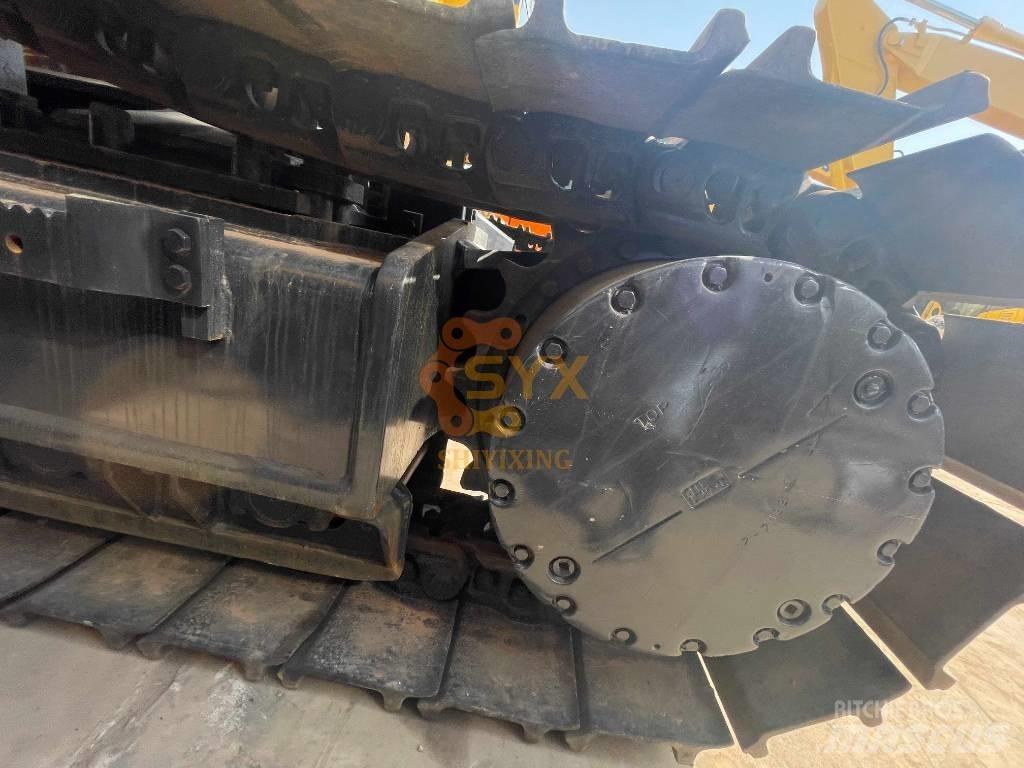 Komatsu PC 450 LC-8 Vikšriniai ekskavatoriai