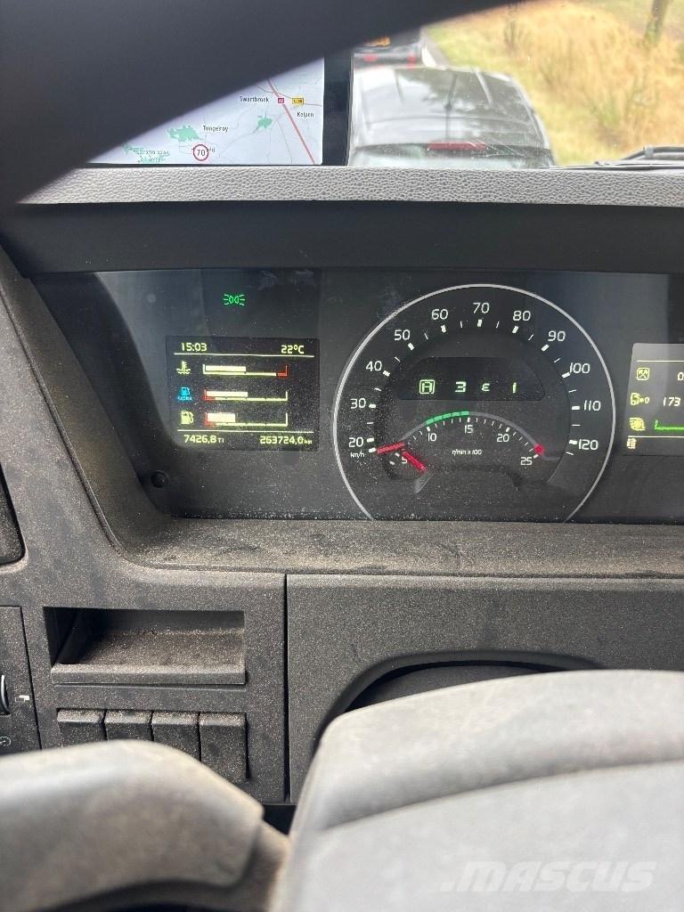 Volvo FMX 370 Savivarčių priekabų vilkikai