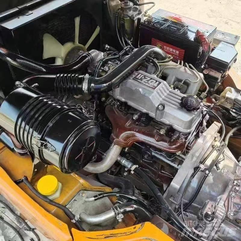 Toyota FD 30 Dyzeliniai krautuvai