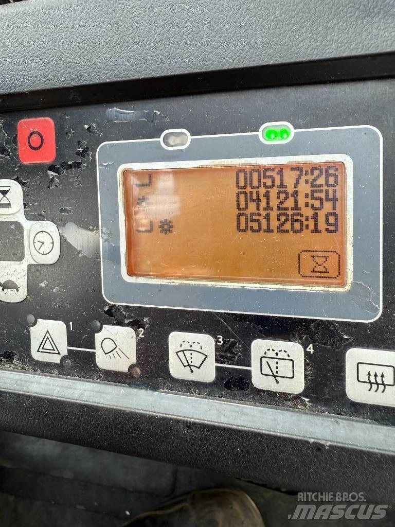 Toyota 8 FBMT 35 Elektriniai šakiniai krautuvai