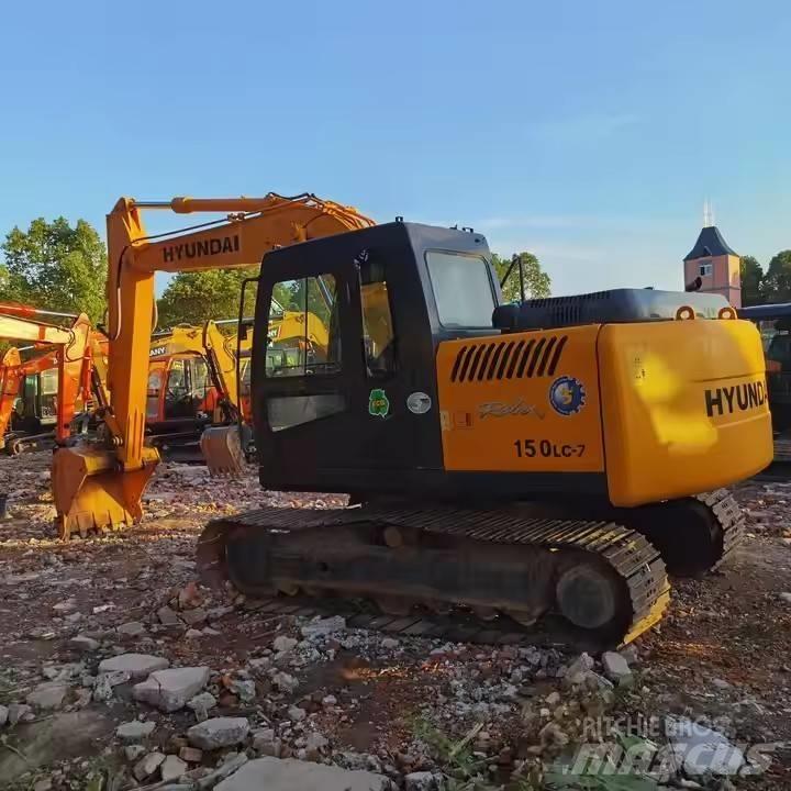 Hyundai 150LC-7 Vikšriniai ekskavatoriai
