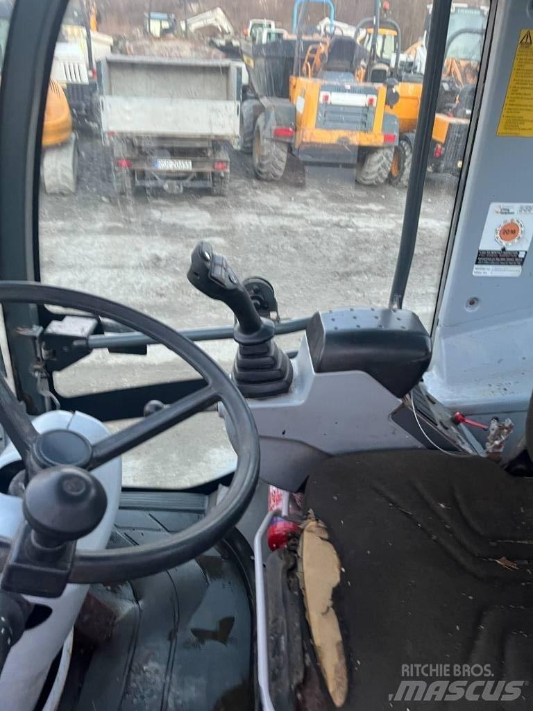 Kramer-allrad 880 Naudoti ratiniai krautuvai