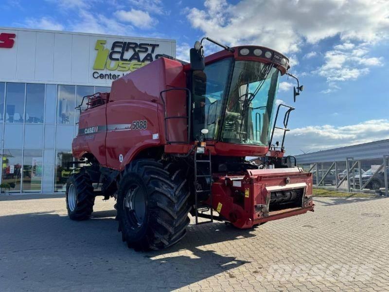Case IH AF 5088 Derliaus nuėmimo kombainai
