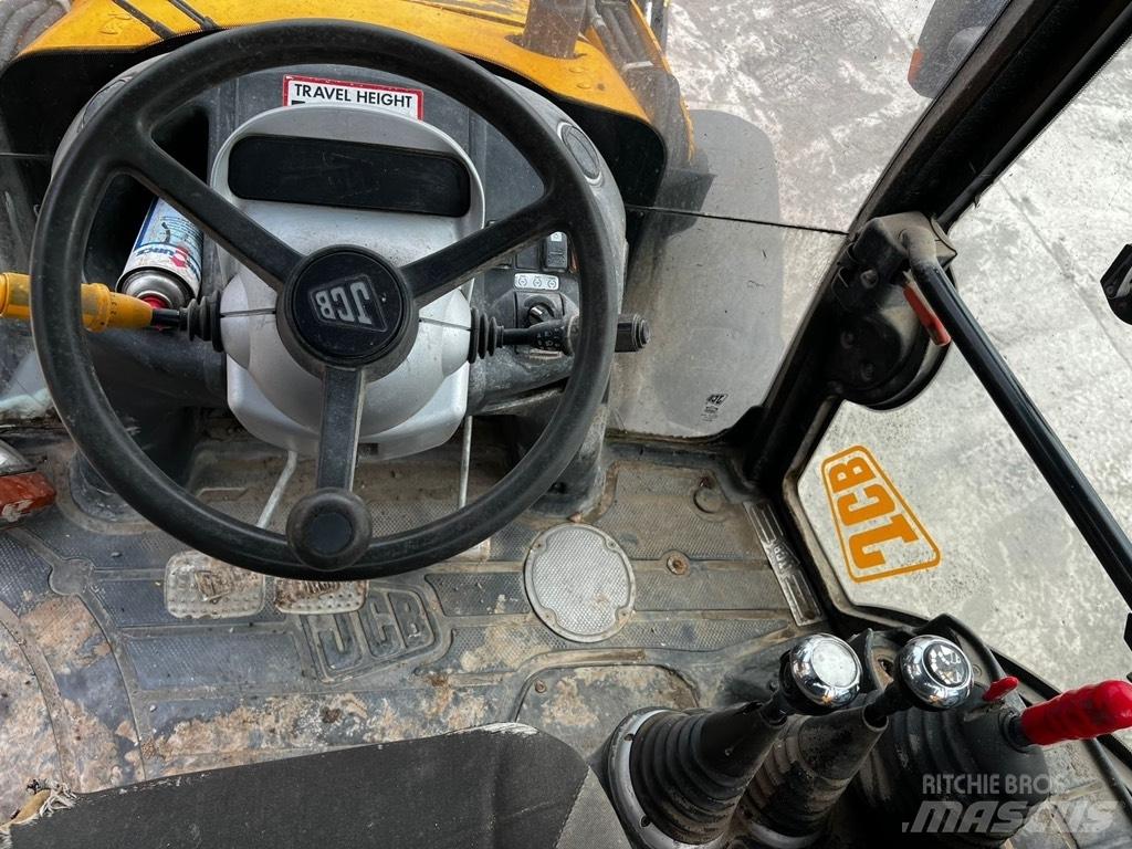 JCB 3 CX Contractor Ratiniai ekskavatoriai