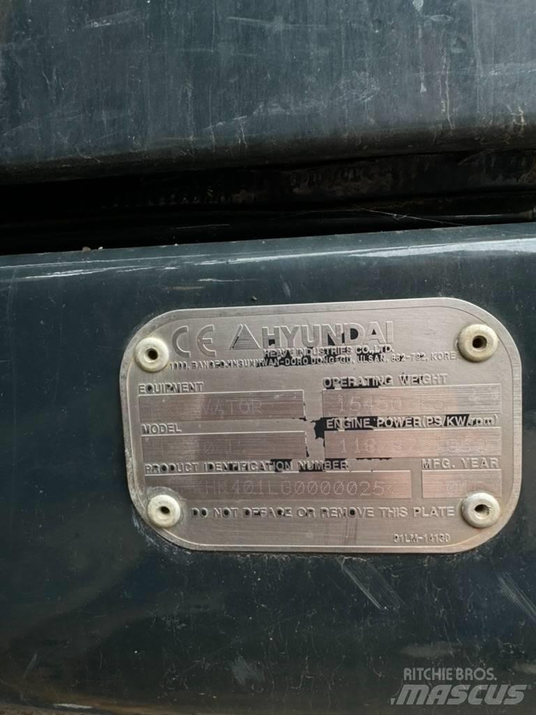 Hyundai HX 140L Vikšriniai ekskavatoriai