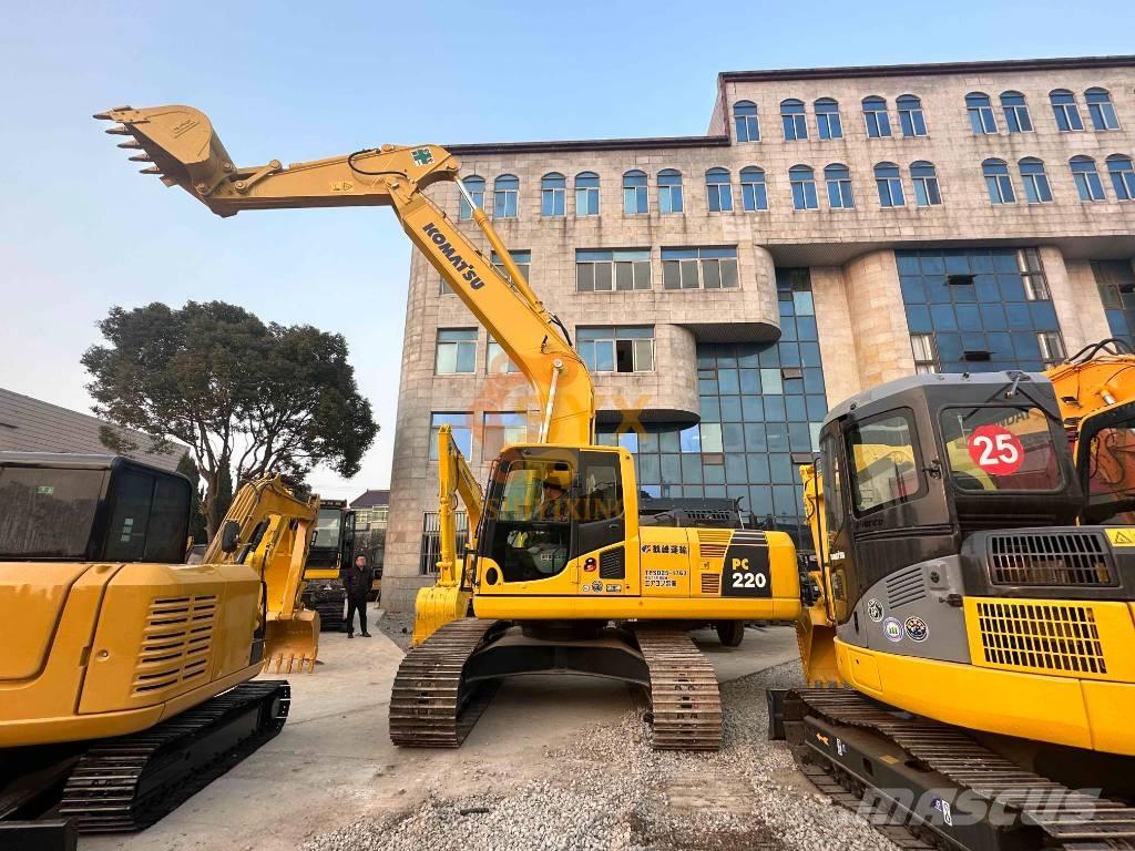 Komatsu PC 220-8 Vikšriniai ekskavatoriai