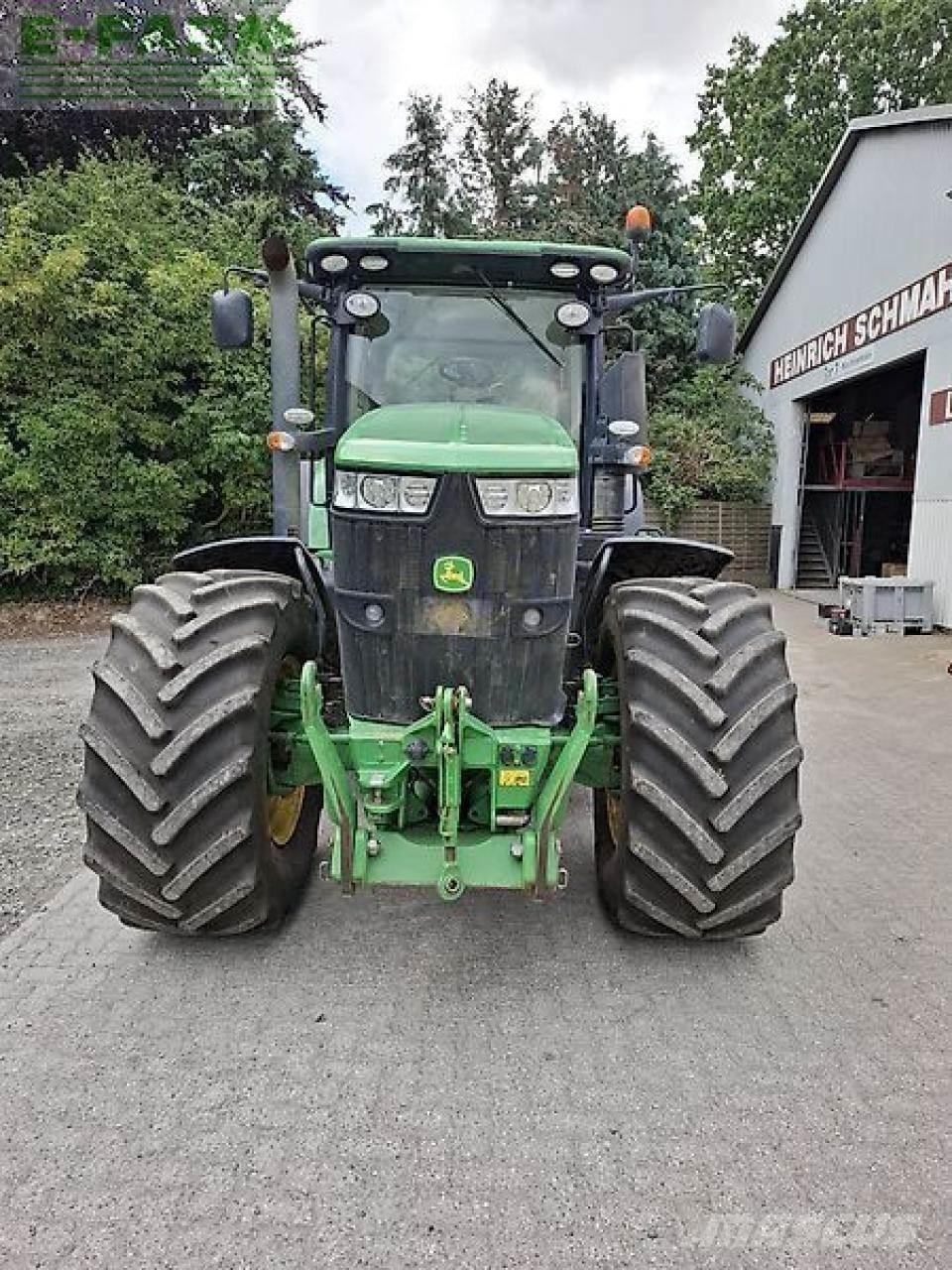 John Deere 7250 r Traktoriai