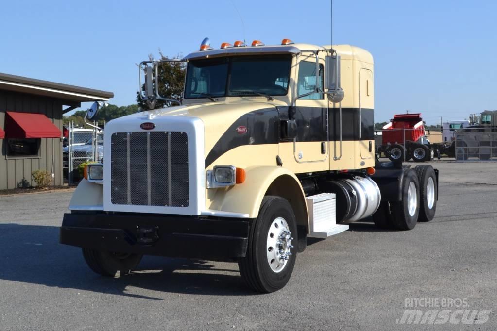 Peterbilt 367 Naudoti vilkikai
