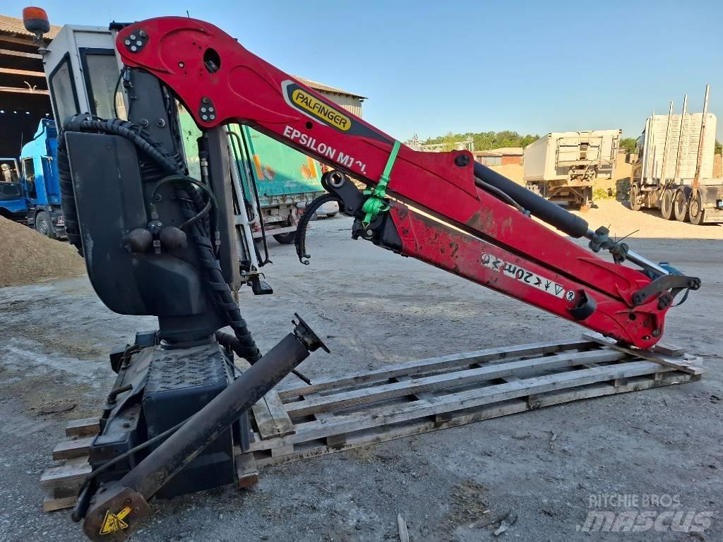 Epsilon M 12 L Medienos kranai