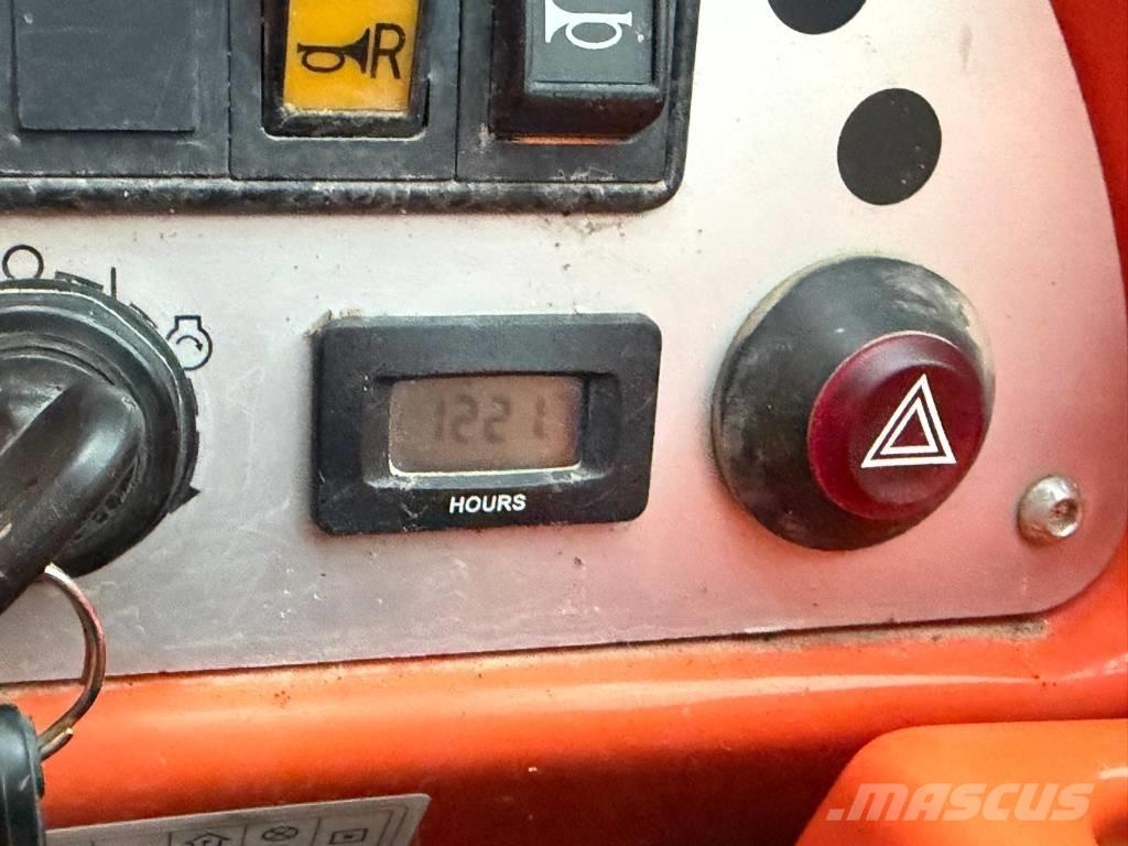 Ausa T 144 H Teleskopiniai krautuvai