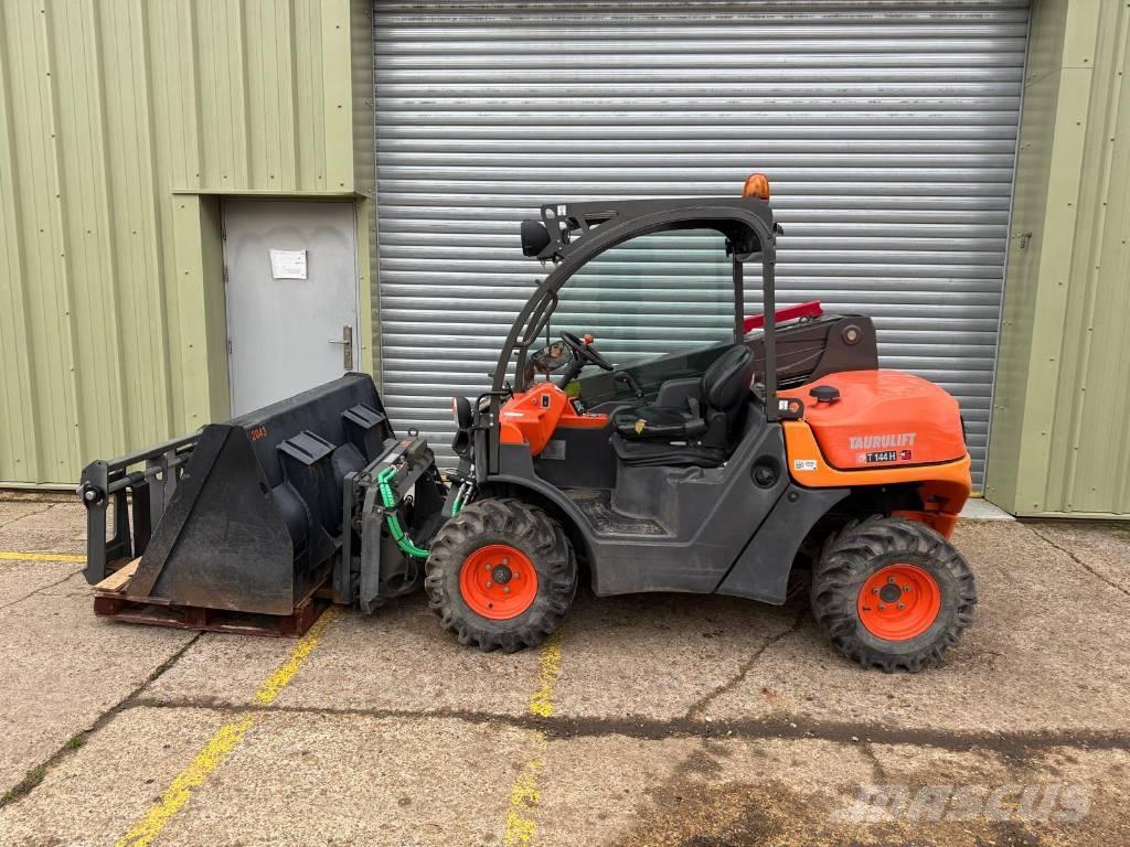 Ausa T 144 H Teleskopiniai krautuvai