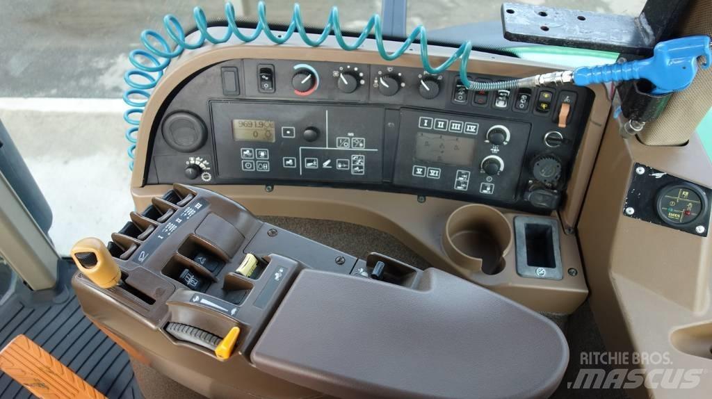 John Deere 8230 ILS Traktoriai