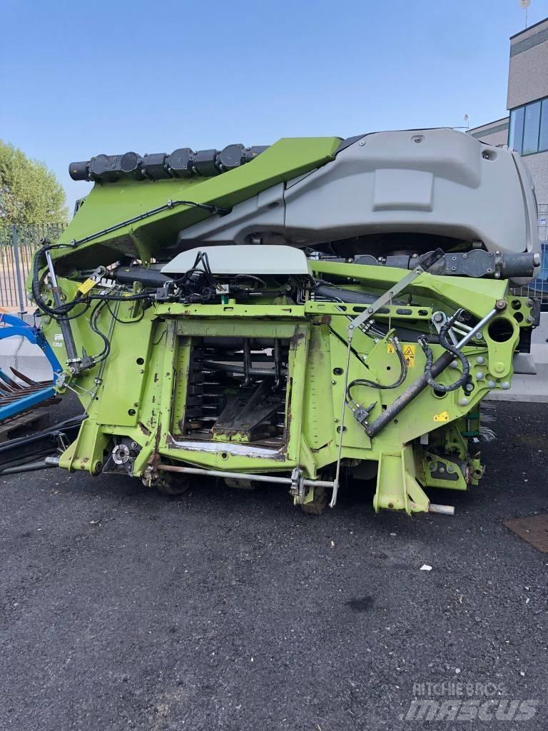 CLAAS Orbis 900 Pašarų ruošimo technika